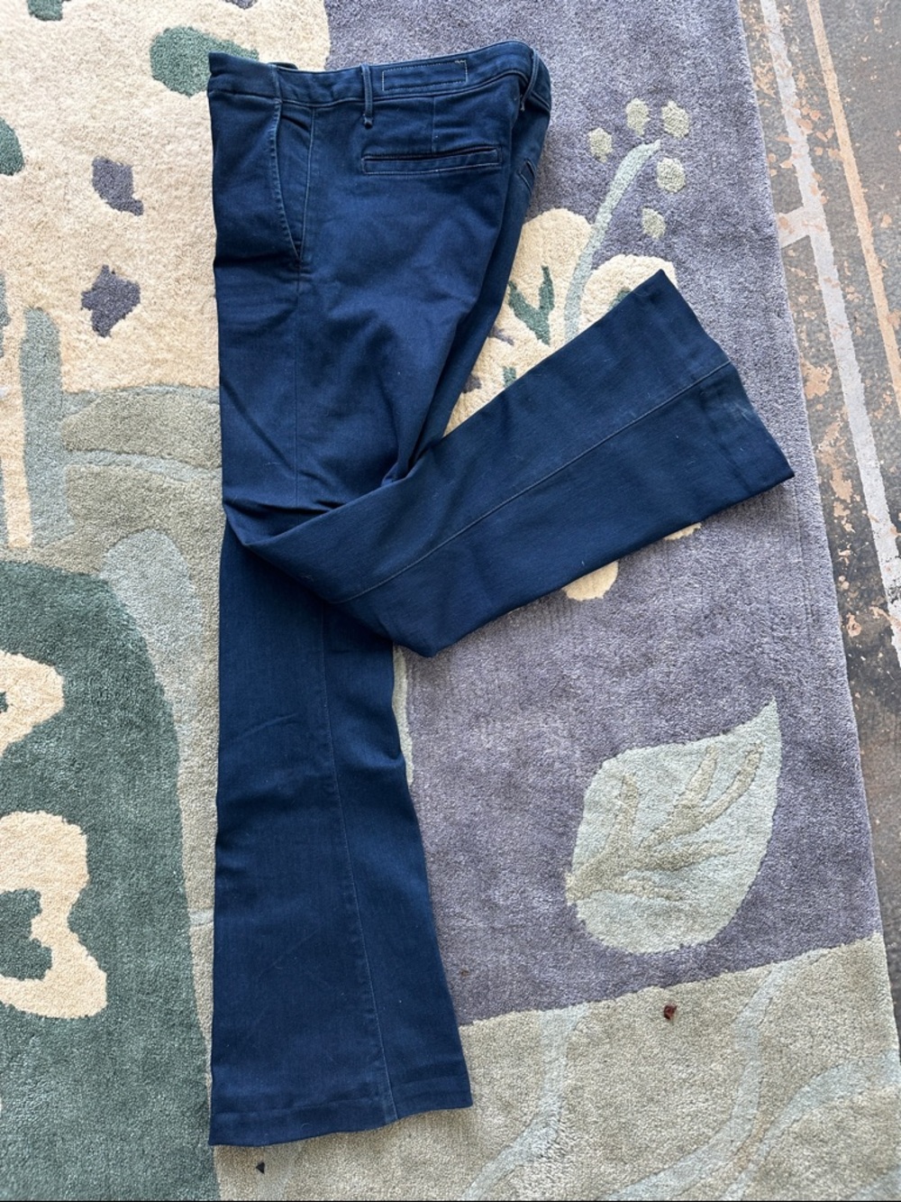 WOMEN'S RAG AND BONE DARK NAVY SLANT POCKET MID RISE SLIMMING FLARES SIZE 28